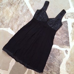 Donna Ricco Mini Dress Sleeveless Layered Silk